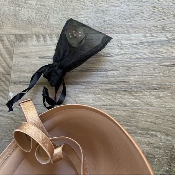 Soma Enhancing Shape Strapless Push Up Bra Nude Beige - Picture 5 of 13